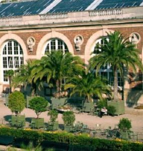 Vue extérieure de l'Orangerie du Sénat